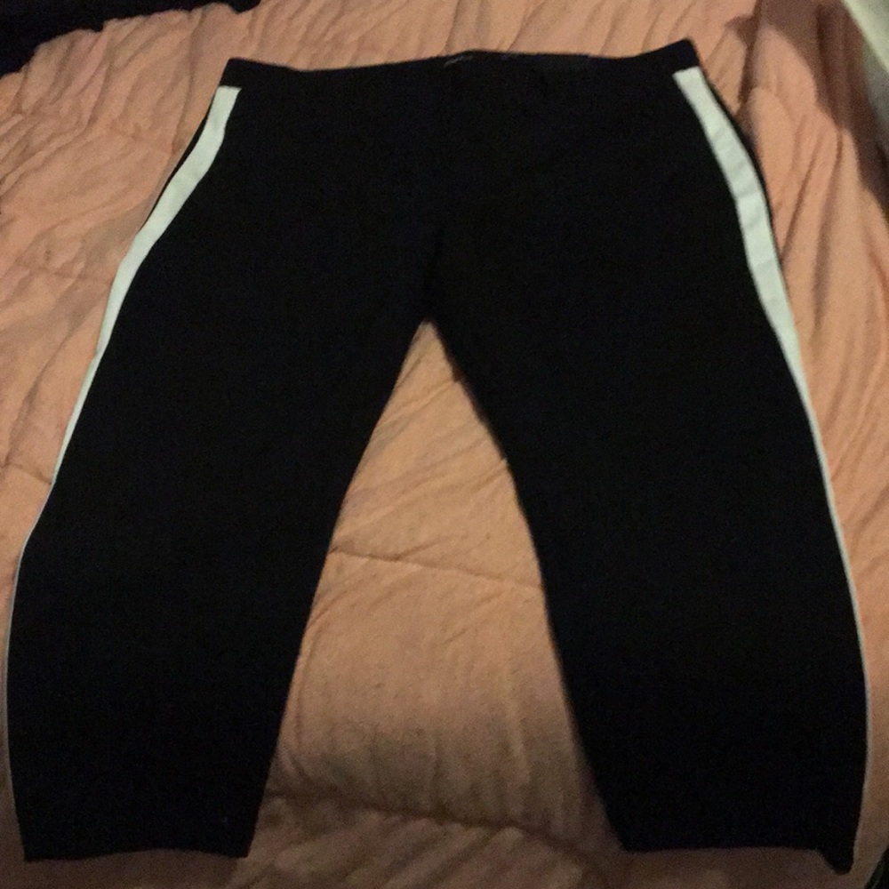 Torrid ponte pull on pants